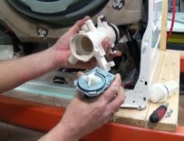 M&aacute;y giặt bị hỏng van xả nước: nguy&ecirc;n nh&acirc;n v&agrave; c&aacute;ch sửa chữa